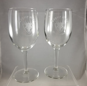 Legacy of the Dragonborn Etched wine glasses (2)