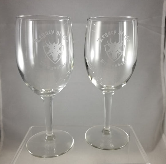 Legacy of the Dragonborn Etched wine glasses (2)